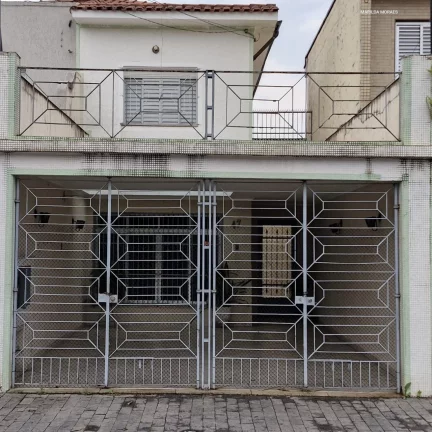 Foto do imóvel: Casa confortável de 2 dormitórios, 2 banheiros, sala para dois ambientes, com entrada lateral e va...