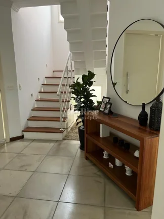 Imagem Casa à venda com 4 quartos e 4 vagas 358 m² no Alphaville 5 Santana de Parnaíba-SP