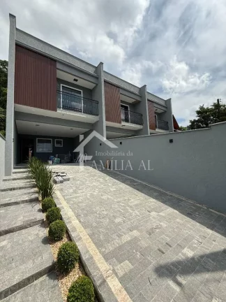 Imagem Geminado Bairro São Marcos com 154 m² e 5 metros de abertura