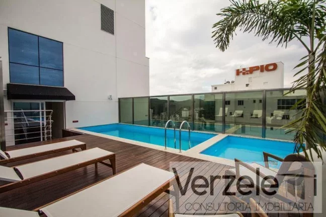 Imagem Apartamento Quadra Mar para Venda em Balneário Camboriú / SC no bairro Centro