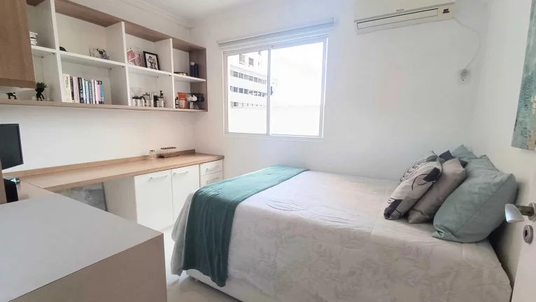 Imagem Apartamento com 3 dormitórios sendo 1 suíte e 1 vaga garagem no Centro de Balneário Camboriú