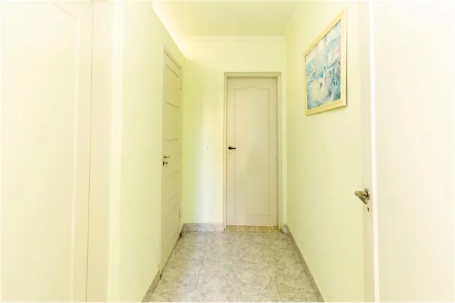Imagem Sobrado com 5 casas e 1 galpão - Oportunidade de investimento ou moradia