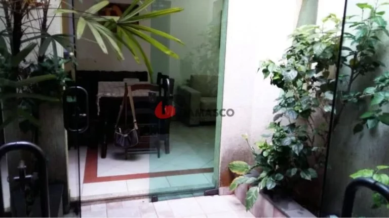 Imagem Sobrado à venda 3 Quartos, 1 Suite, 2 Vagas, 350M², Barcelona, São Caetano do Sul - SP