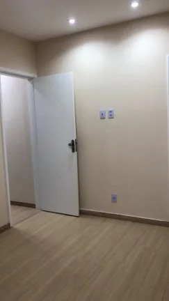 Imagem Apartamento para Venda em Rio de Janeiro, OLARIA, 2 dormitórios, 1 banheiro, 1 vaga