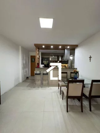 Imagem Apartamento | Gruta de Lourdes | 3 Quartos | 92M2 | WC de Serviço | Face Sul | Cozinha Americana