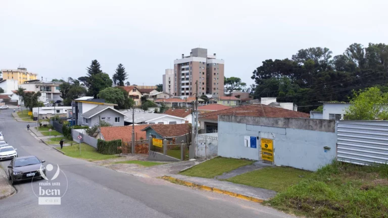 Imagem Terreno ZR4 à venda, 1592 m² por R$ 3.000.000 - Tingui - Curitiba/PR