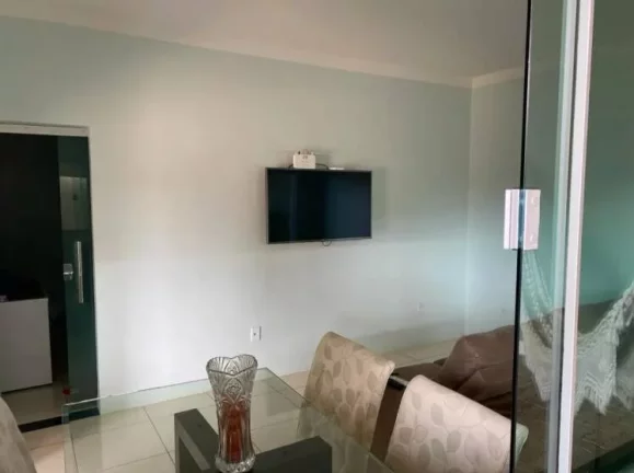 Imagem Vendo Lote com Casa Simples