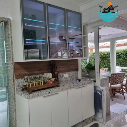 Imagem Aluguel de Casa em Juquehy para Temporada com, 4 dormitórios, 2 suítes, 60m da praia - Acomodação máx. 8 pessoas | Juquehy Imobiliária