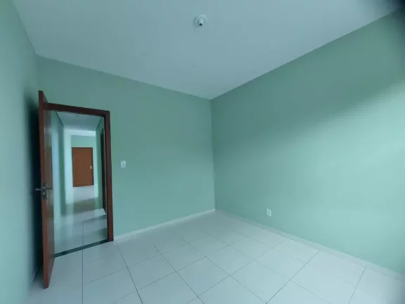 Imagem TORRE ÚNICA+ELEVADOR+VAGA DE GARAGEM+APARTAMENTO AMPLO+ÁREA PRIVATIVA+NÃO ACEITA PET