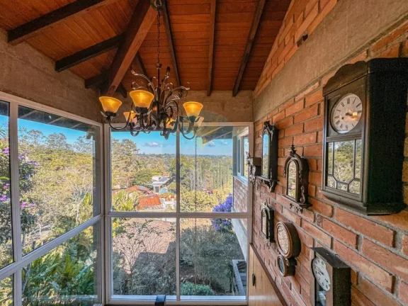 Imagem Casa em Condomínio a Venda no bairro Granja Viana - Carapicuíba, SP