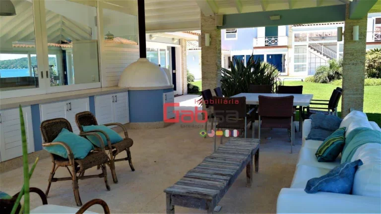 Imagem Casa com 9 dormitórios à venda, 1000 m² por R$ 15.000.000,00 - Marina - Armação dos Búzios/RJ
