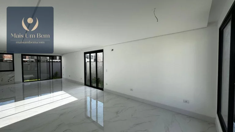 Imagem Sobrado Tríplex com Terraço em condomínio fechado com Piscina, 3 suítes, 171 m² por R$ 1.290.000 - Santa Cândida - Curitiba/PR