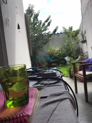 Imagem Casa térrea linda com 3 dormitórios + 2 banheiros - Jd. Monte Alegre