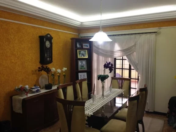 Imagem EXCELENTE CASA, BEM LOCALIZADA NO JARDIM ESTORIL 3.