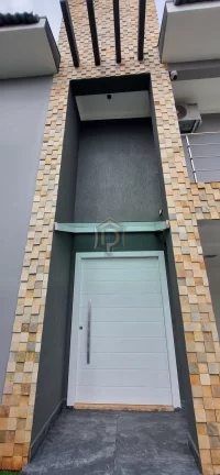 Imagem Sobrado Alto Padrão