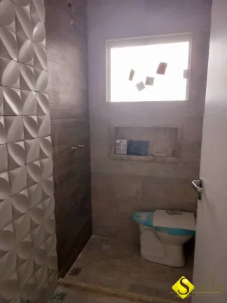 Imagem Lindo projeto! Casa totalmente funcional com 3 quartos!