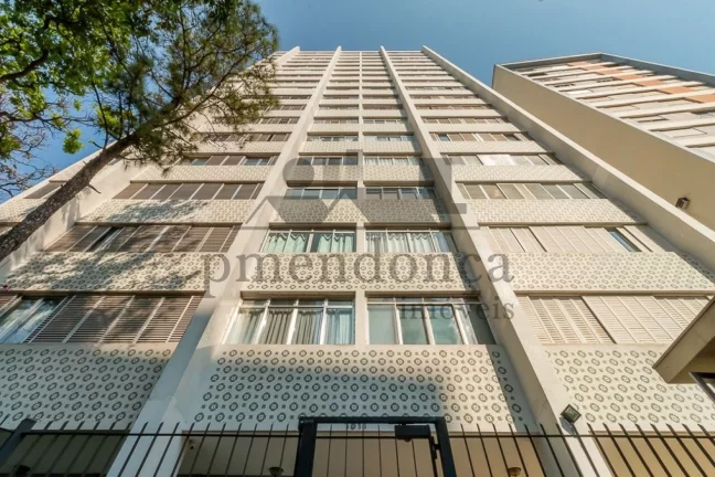 Imagem Apartamento reformado na Rebouças, excelente para morar ou investir!