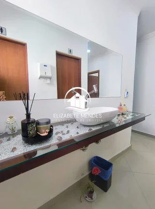 Imagem Casa à venda, Centro, SUZANO - SP Região central de Suzano, com fácil acesso a comércios, bancos, es