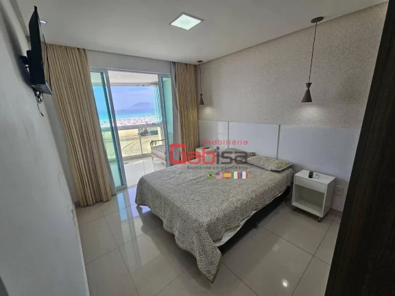 Imagem Apartamento com 3 dormitórios à venda, 160 m² por R$ 2.970.000,00 - Centro - Cabo Frio/RJ