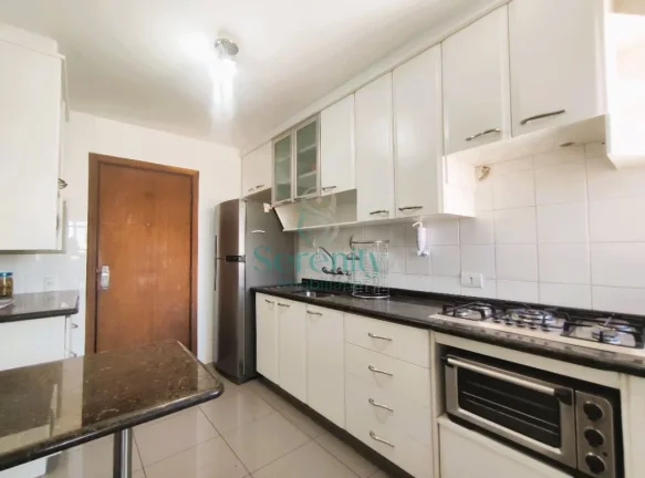 Imagem Apartamento de 102m² mobiliado para locação e venda no centro - Edifício Versalhes - Centro/Londrina/PR - R$2.700,00 ou R$650.000,00