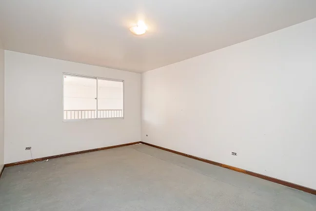 Imagem Imóvel casa comercial à venda no Campo Comprido Curitiba