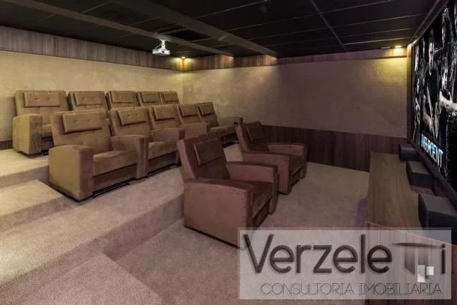 Imagem Cobertura para Venda em Balneário Camboriú / SC no bairro Centro