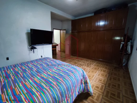 Imagem Imperdível: Casa à venda em Francisco Morato-SP, Jardim Nova Belém, com 3 quartos, 1 suíte e 181,81m². Agende sua visita agora!