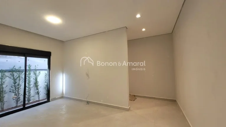 Imagem Venda de casa térrea em Valinhos, em excelente localização! Esta linda residência combina um pro...