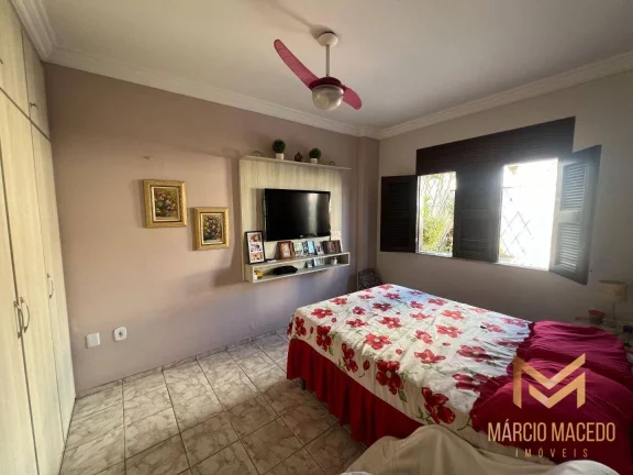Imagem Casa com 5 dormitórios à venda, 285 m² por R$ 850.000,00 - São Gerardo - Fortaleza/CE