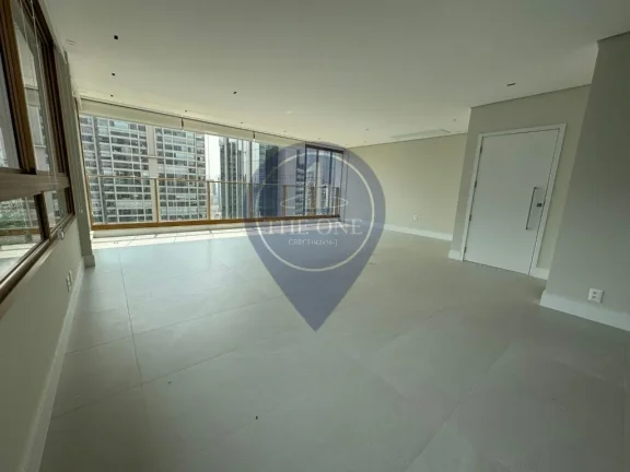 Imagem Apartamento de Luxo para Locação no Itaim Bibi - São Paulo-SP: 3 Quartos, 3 Suítes, 2 Salas, 4 Banheiros, 2 Vagas de Garagem!
