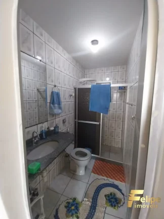 Imagem GRANDE CASA COM 1 LOJA COMERCIAL NO CENTRO DE GUARAPARI