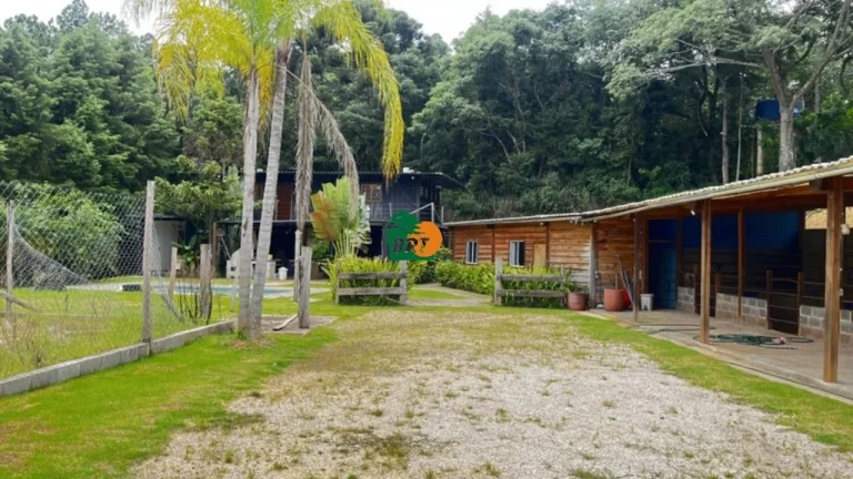 Imagem Casa em Condomínio para Venda em São Roque, Saboo
