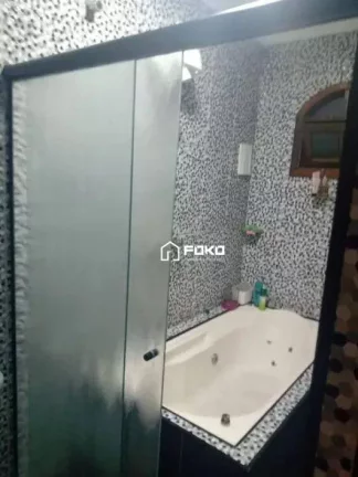 Imagem Sobrado, 211 m² - venda por R$ 794.999,99 ou aluguel por R$ 3.935,00/mês - Jardim Jovaia - Guarulhos/SP