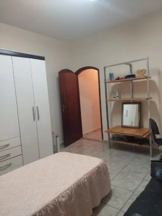 Imagem Casa com 3 dormitórios à venda, 390 m² por R$ 900.000,00 - Centro - Ferraz de Vasconcelos/SP