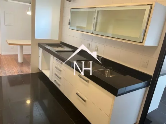 Imagem Apartamento de 192m c/3 suítes,4 vagas,quadra squash e poliesportiva,playground,academia,sauna,cinema,salão de festas e jogos,piscinas,churrasqueira