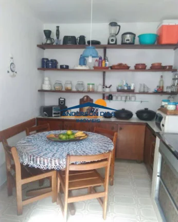 Imagem Casa com 3 dormitórios à venda, 300 m² por R$ 415.000 - Jd. Rio Santos - Caraguatatuba/SP