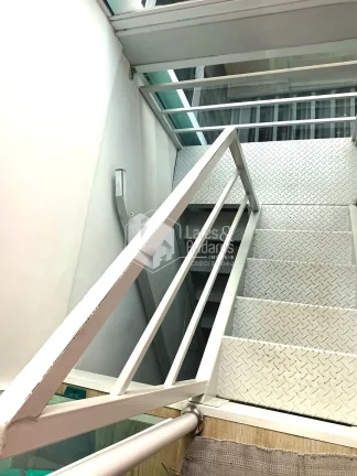 Imagem CASA DE COND. VENDA, COM 116 M² COM 2 DORMS, 2 SALAS COM COZINHA PLANEJADA E 2 VAGAS NO COND RESIDENCIAL VILLA VERDE