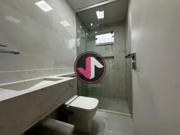 Imagem ? 2 quartos 
? Móveis planejados em todos os ambientes.
? Área externa com Gourmet e lavabo 
? Pis...
