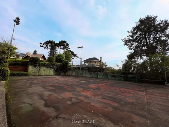 Imagem Chalé de luxo à venda no Capivari com vista para o Parque Capivari – Campos do Jordão