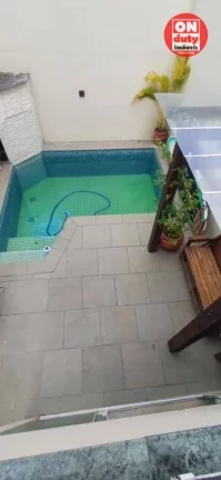 Imagem Sobrado à venda, 159 m² por R$ 1.350.000,00 - Embaré - Santos/SP