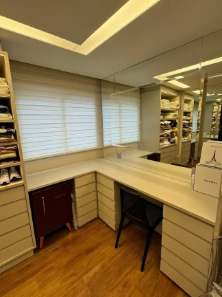 Imagem Apartamento à Venda,70m2, 2 Dormitórios(1 Suíte), Finamente Mobiliado, 1 Vaga, Itacorubi, Florianópolis/SC