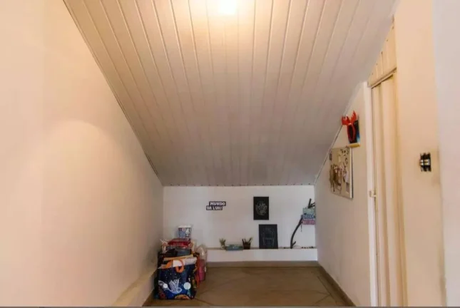Imagem Sobrado para Alugar com 160m², 3 dormitórios, 1 suíte, 1 sala e 2 vagas!!!