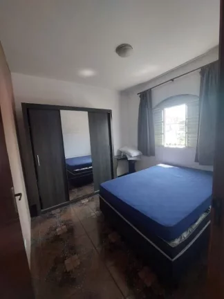 Imagem Sobrado com 3 dormitórios à venda, 210 m² por R$ 900.000,00 - Vila Júlia - Poá/SP
