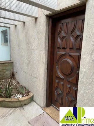 Imagem CASA 04 DORMITÓRIOS 02 SUÍTES E 05 VAGAS.