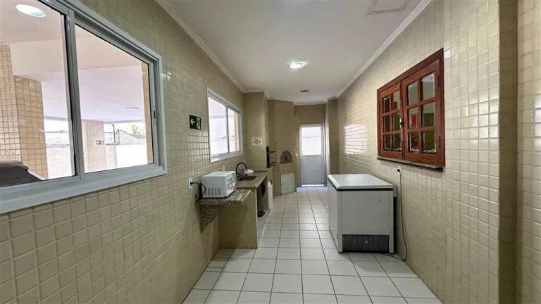 Imagem APARTAMENTO COM 75.76 m² - GUILHERMINA - PRAIA GRANDE SP
