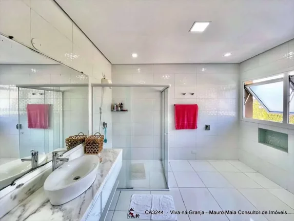 Imagem Casa com 4 suítes, 315 m², à venda por R$ 2.800.000- Ganja Viana - Cotia/SP