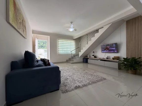 Imagem Casa / Sobrado para Venda em Camboriú / SC no bairro São Francisco de Assis