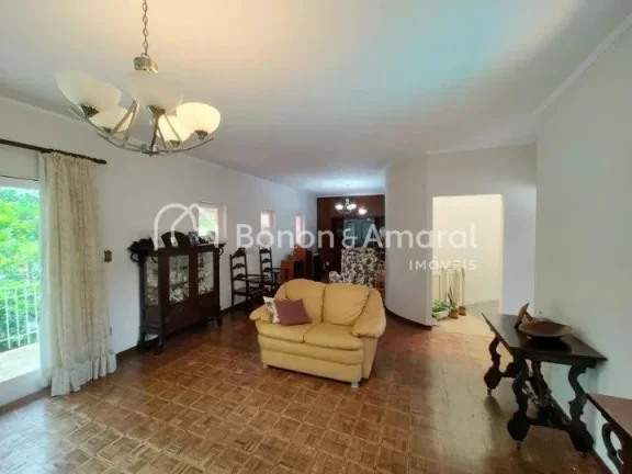 Imagem Excelente sobrado, disponível para venda, com localização privilegiada no bairro Jardim Nossa Sen...