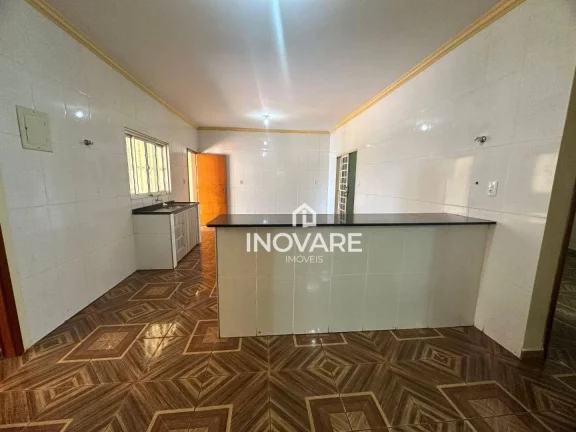 Imagem Casa com 3 dormitórios à venda, 200 m² por R$ 350.000,00 - Jardim das Palmeiras - Araporã/MG