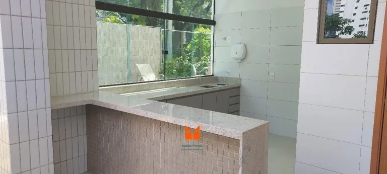 Imagem Novíssimo 4 quartos(2 suítes) no coração de Casa Forte!